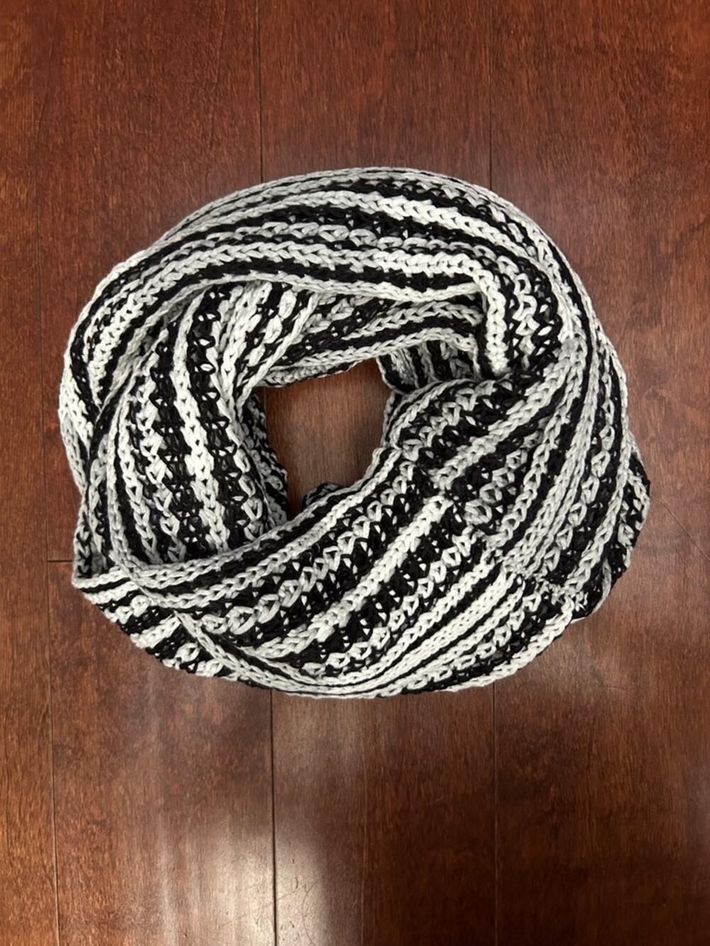 BCBGMaxAzria Black and White Striped Knit Infinity Scarf, NWT